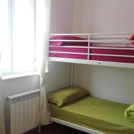 Hostel De